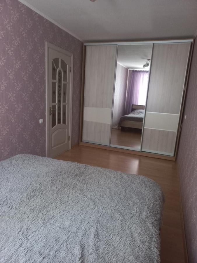 4 Площа Гагаріна Apartment วินนิตซา ภายนอก รูปภาพ